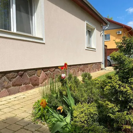 B4 Garden *** * Siofok