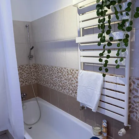 B4 Garden *** Ferienhaus *